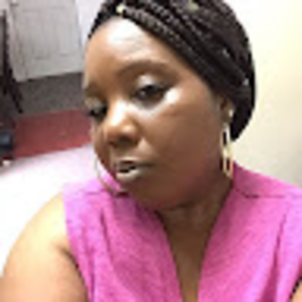 Meet your Posher, Sharon